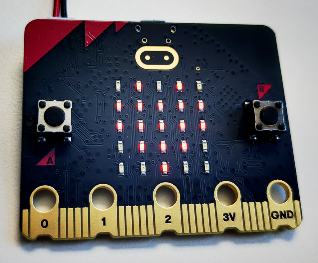 micro:bit with heart pattern